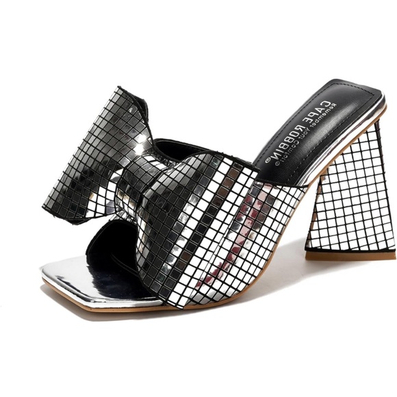 Discoball Slip On Metallic High Heels, Shiny Disco Ball with Bow Tie - Picture 4 of 4